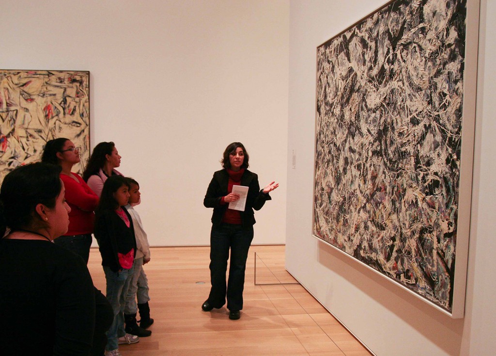 MSP07 Monica Huerta leads a tour during practicum at the Art Institute of Chicago